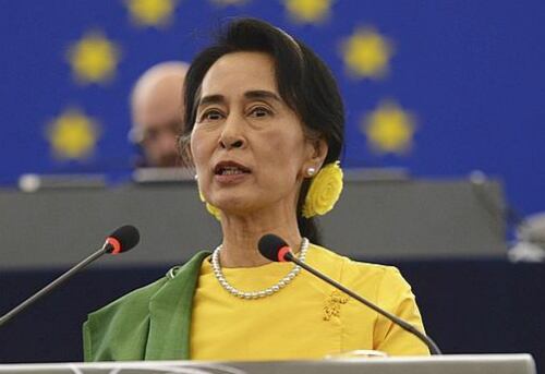 La activista birmana Aung San Suu Kyi está de sexta en el ranking. En 1991 le fue concedido el Premio Nobel de la Paz, pero la Junta Militar birmana no le dejó salir del país y tuvo que esperar a junio de 2012 para poder recogerlo en Oslo.