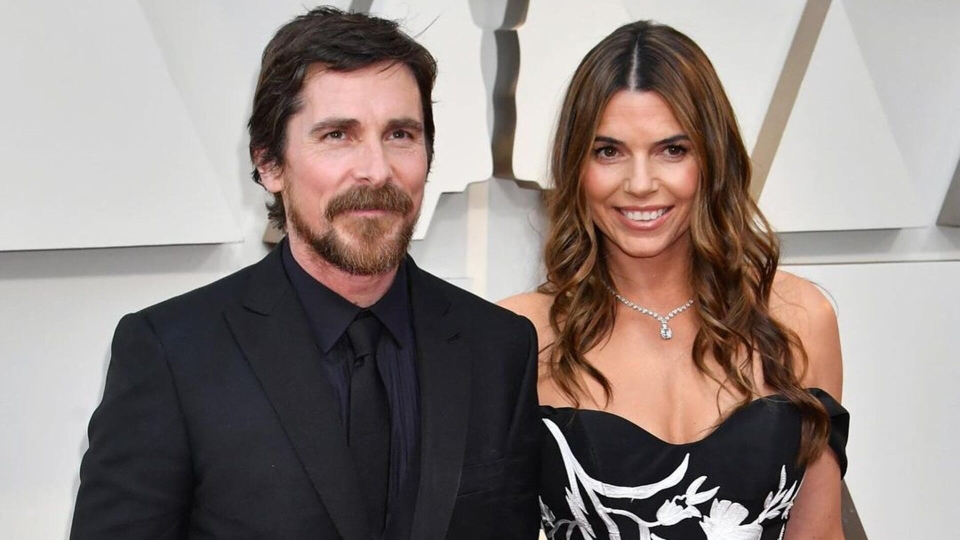 Christian Bale junto a su esposa Sibi Blazic