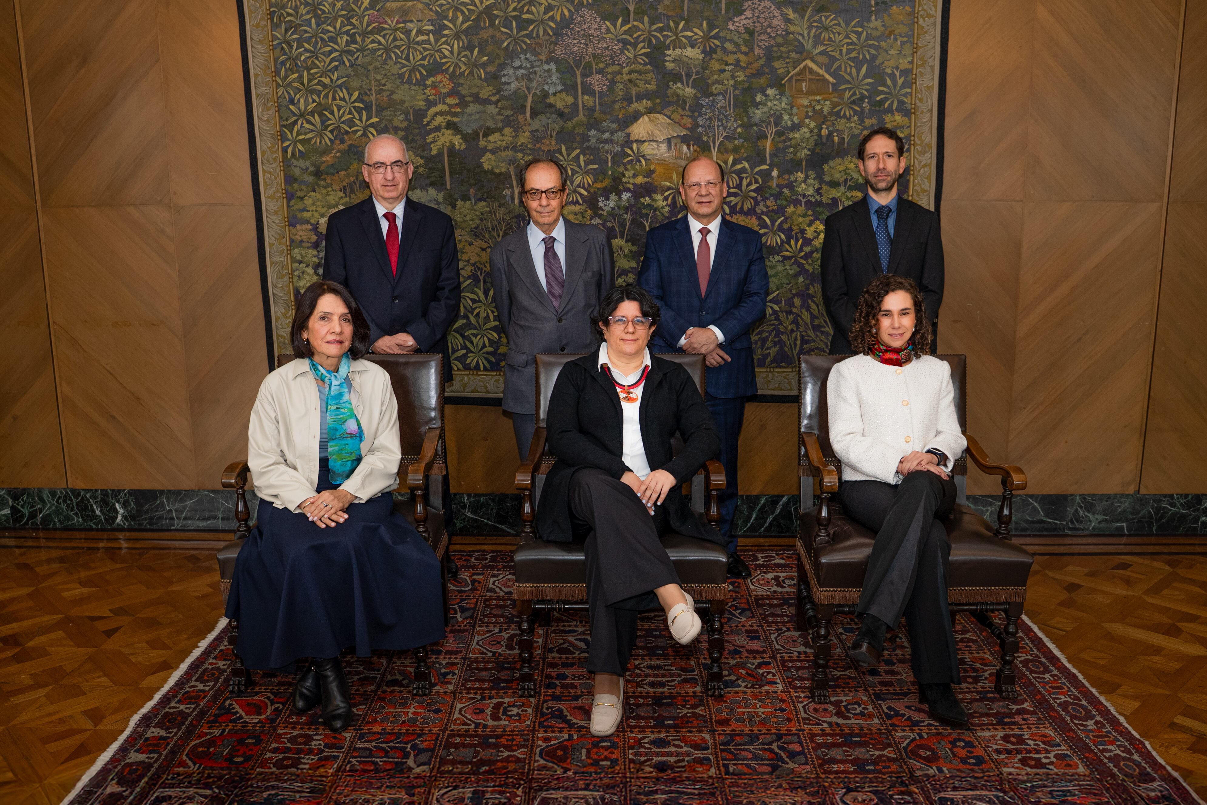 Junta Directiva Banco de la República - marzo 2025
Mauricio Villamizar, Bibiana Taboada, César Augusto Giraldo, Olga Lucía Acosta, Germán Ávila Plazas, Laura Moisá y Leonardo Villar.