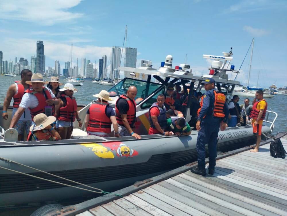 Fueron 22 personas rescatadas en aguas cartageneras.
