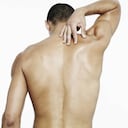 Con sencillos ejercicios en casa se puede aliviar el dolor de espalda. Foto: GettyImages