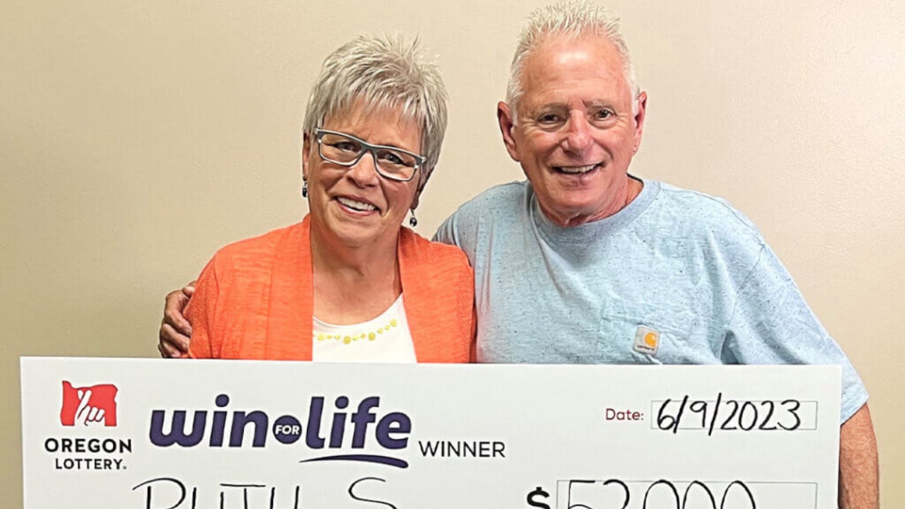 Casualmente, la pareja este año cumpliría su aniversario de bodas número 52, por lo que viajarán a Cancún para celebrarlo.