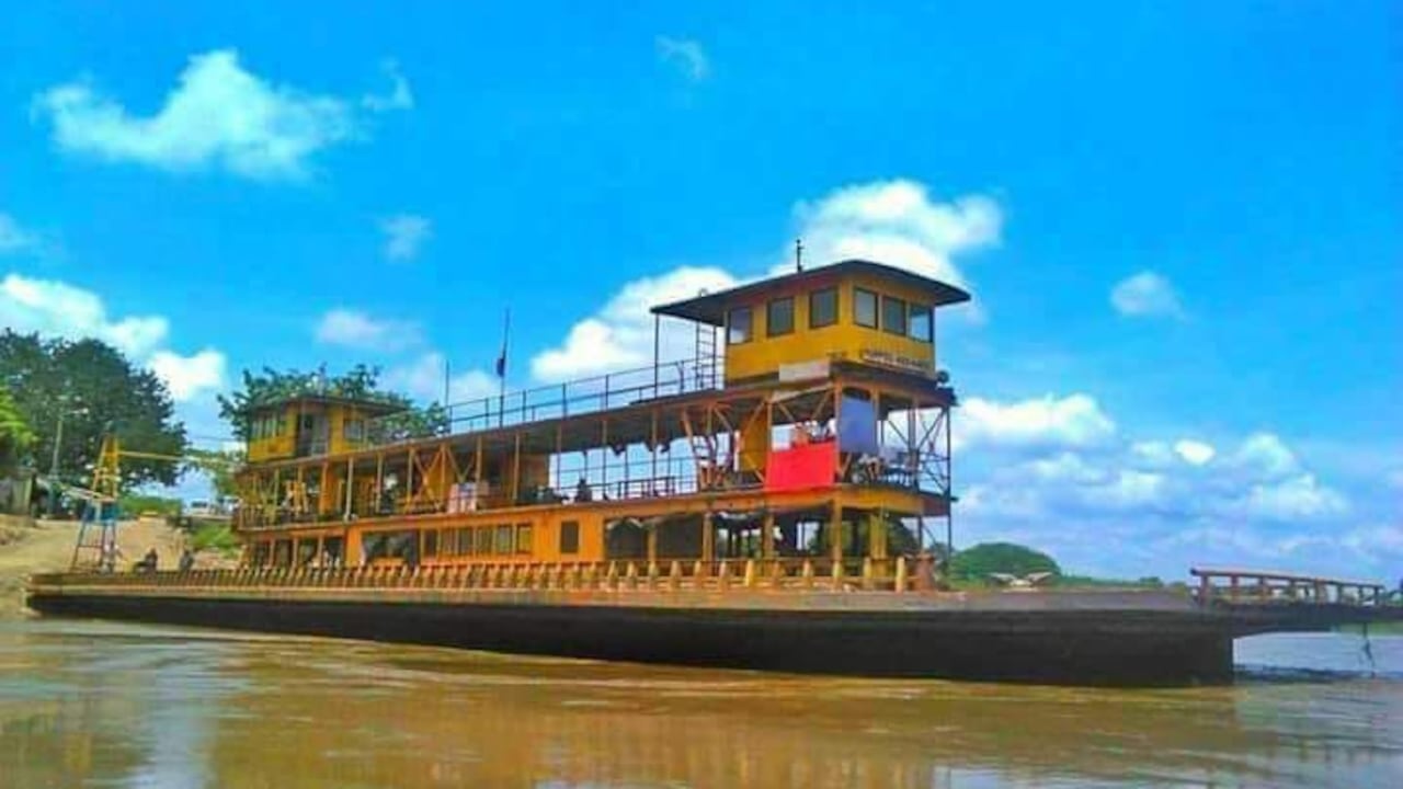 Ferri que pretenden volver turístico en Bolívar.