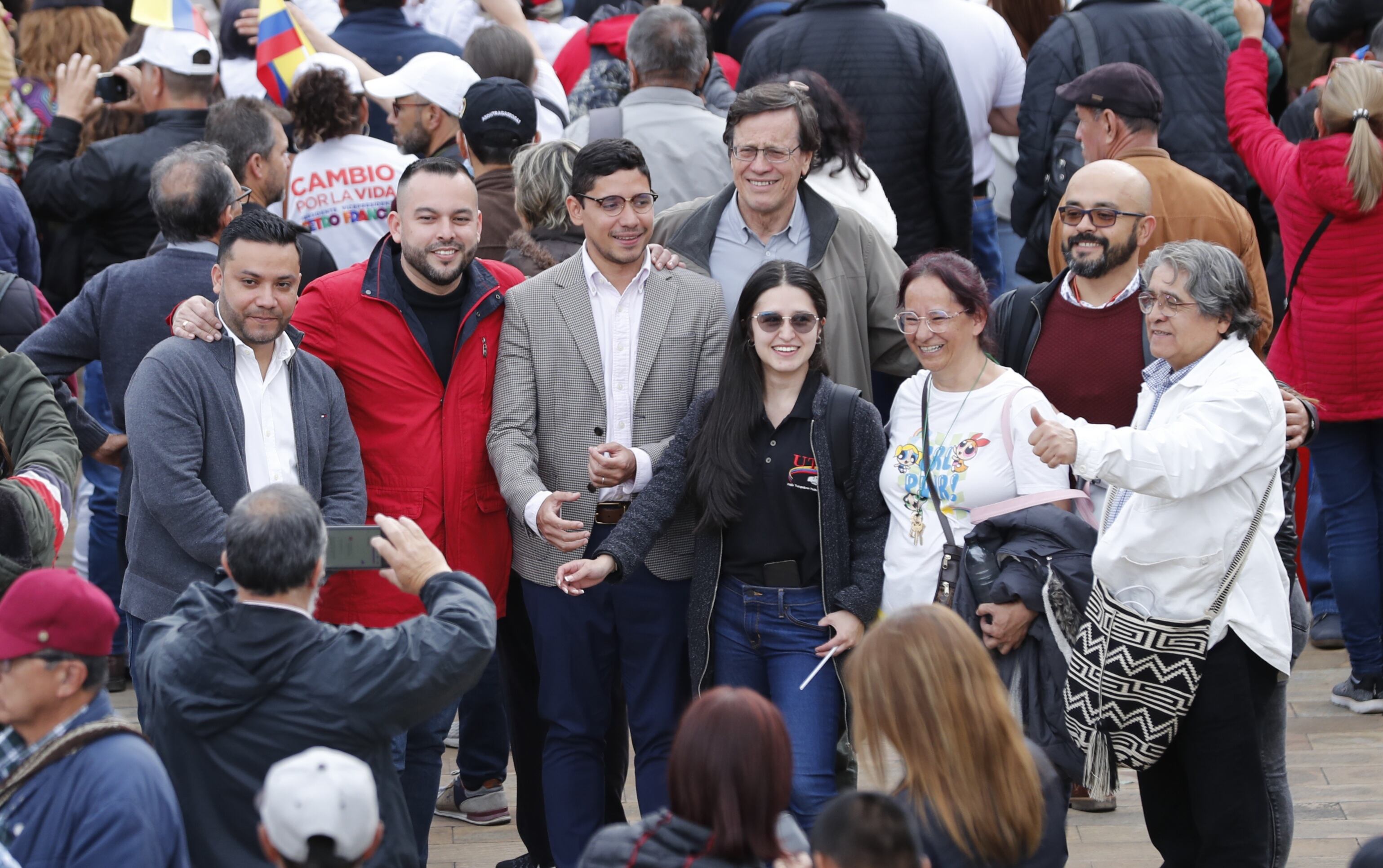 Presidente Gustavo Petro en el balcón de la Casa de Nariño