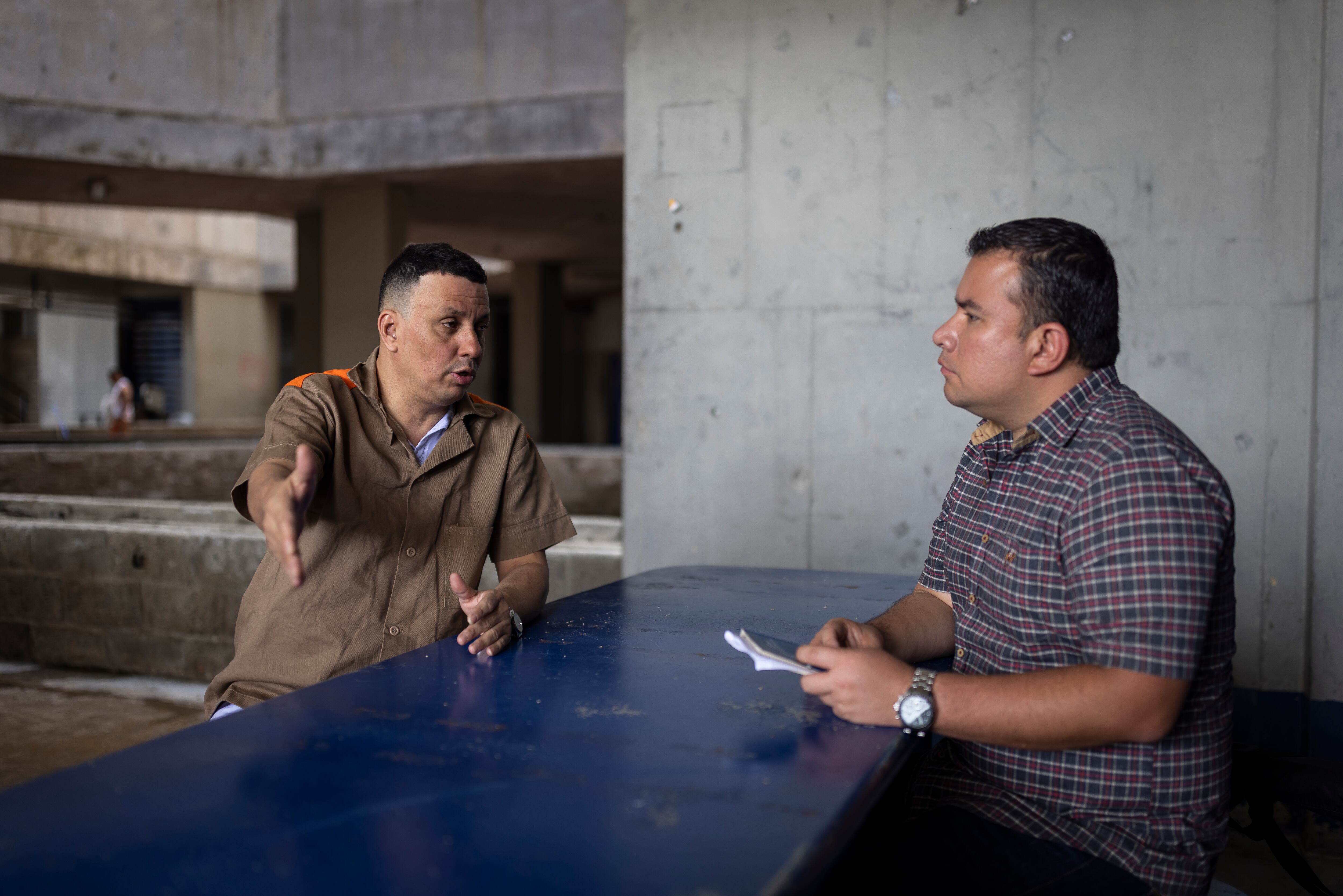 Carlos García, medio hermano de Mauricio Leal.