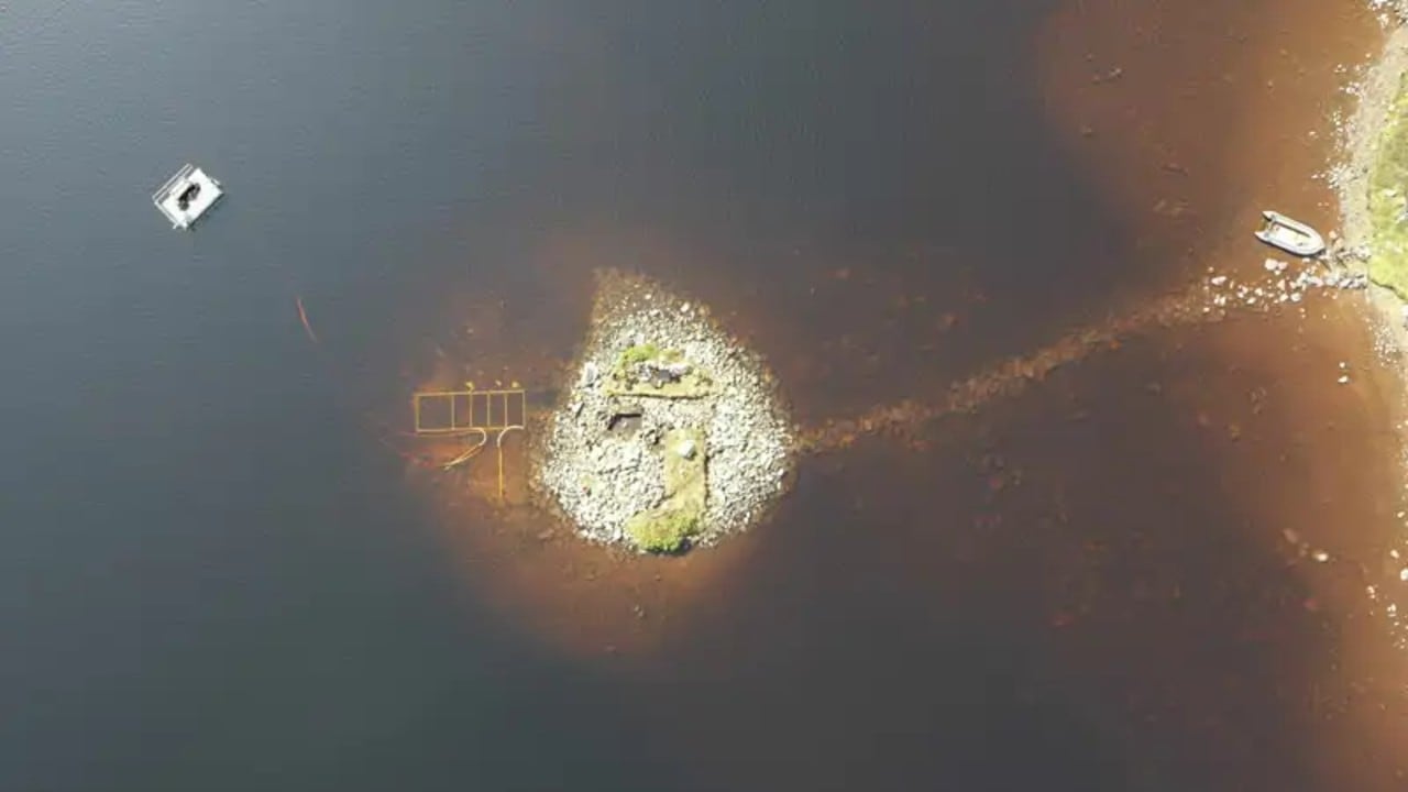 Vista aérea del enigmático crannong, en las Hébridas Exteriores.