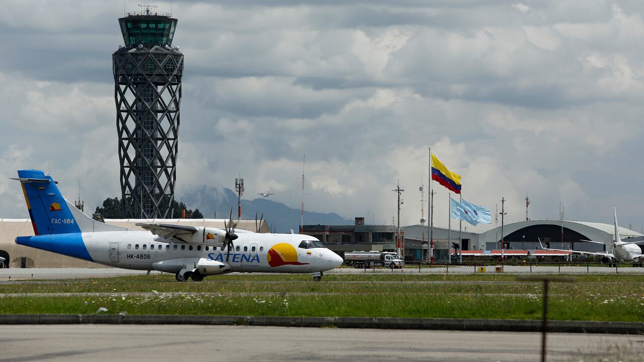 Torre de control del aeropuerto El Dorado.