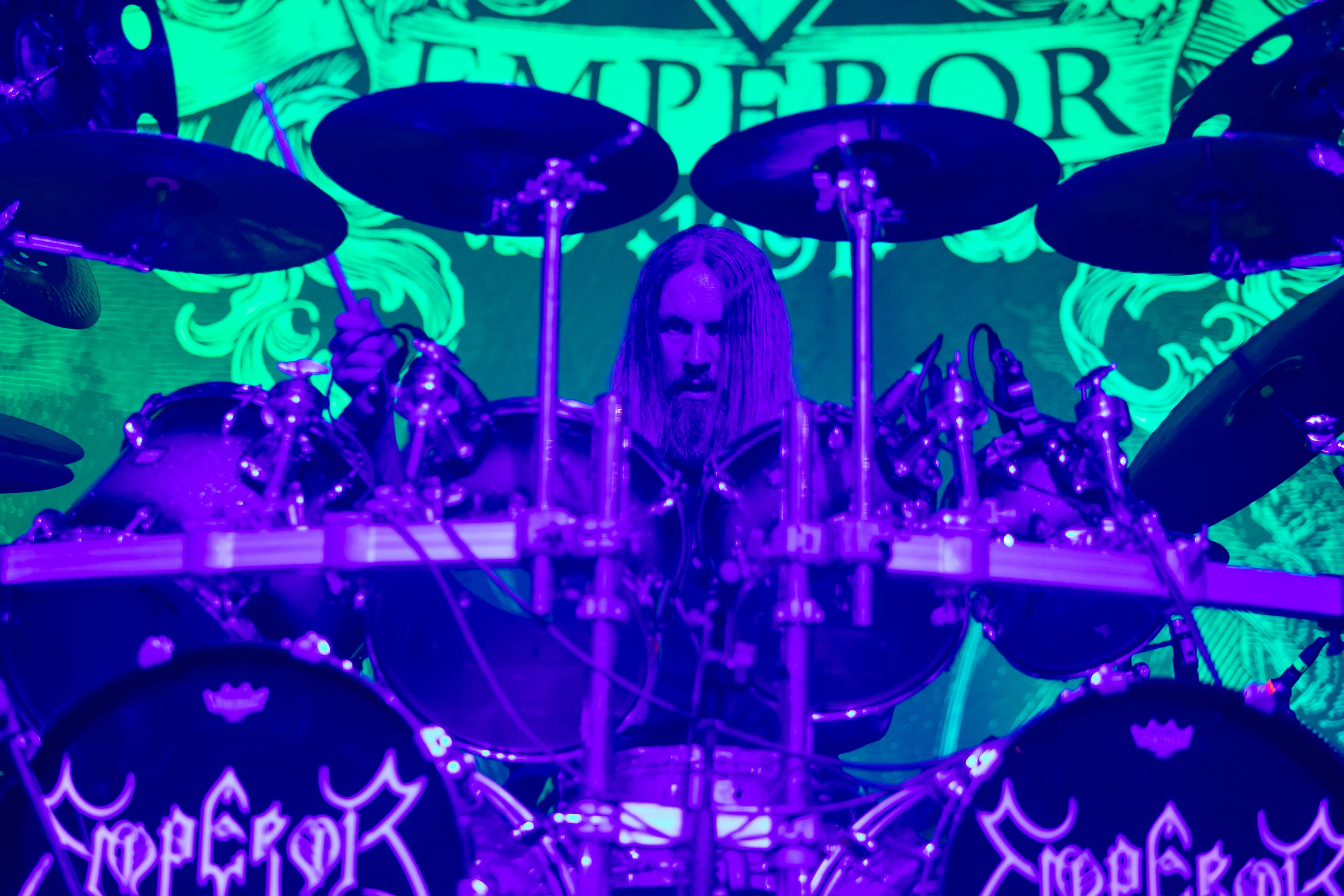 Emperor en el Royal Center de Bogotá, donde tocó la noche del 15 de Mayo de 2022.