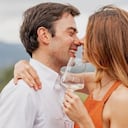 El hijo del expresidente Santos le pidió matrimonio a su novia.