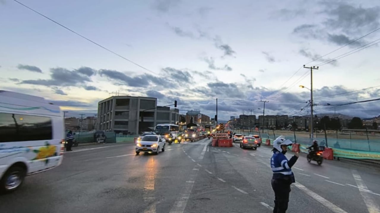 Las autoridades buscan facilitar la movilidad en la Autopista Sur.
