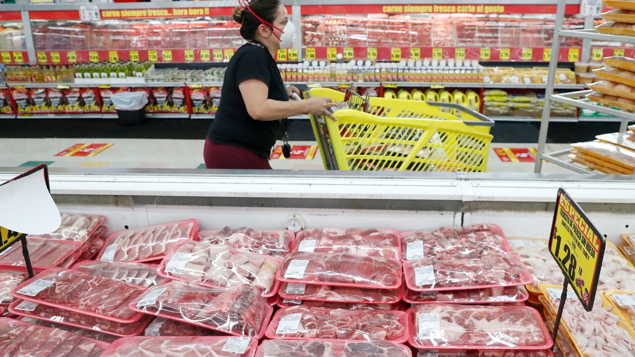 Argentina retomará exportaciones de carne. (AP Photo/LM Otero)