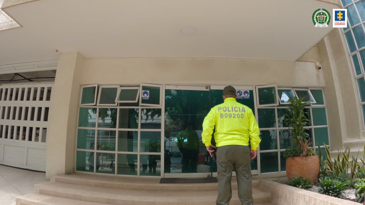 La Fiscalía ocupó con fines de extinción de dominio propiedades de una organización criminal al servicio del narcotráfico.