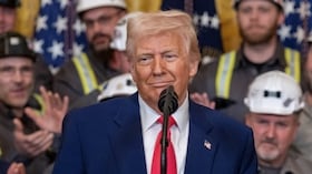 Donald Trump será el primer presidente en tener la firma en los billetes de dólar mientras está en el mando.