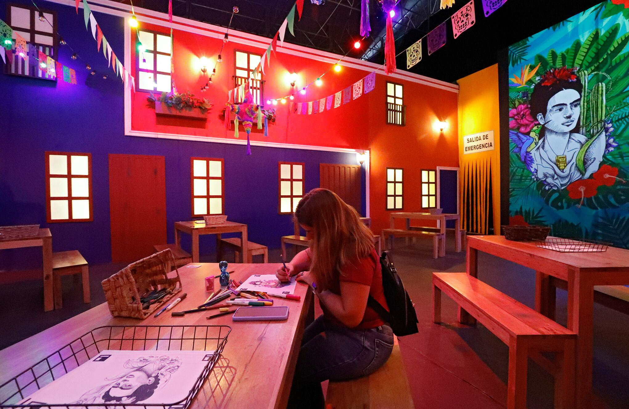 Exposición inmersiva “Frida Kahlo, La Vida de un Icono”
Frida Kahlo