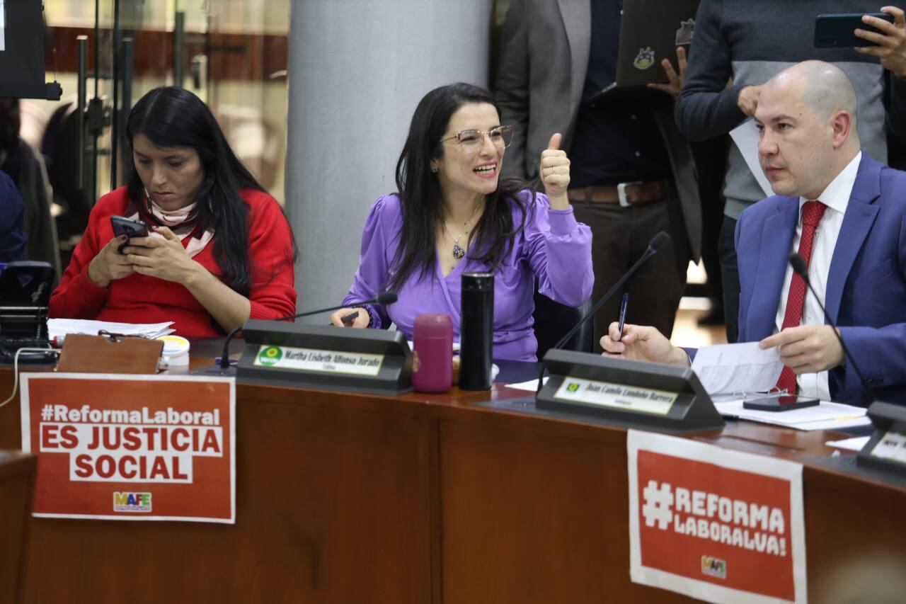 En la Comisión Séptima de la Cámara se continuó este miércoles la votación de la reforma laboral.