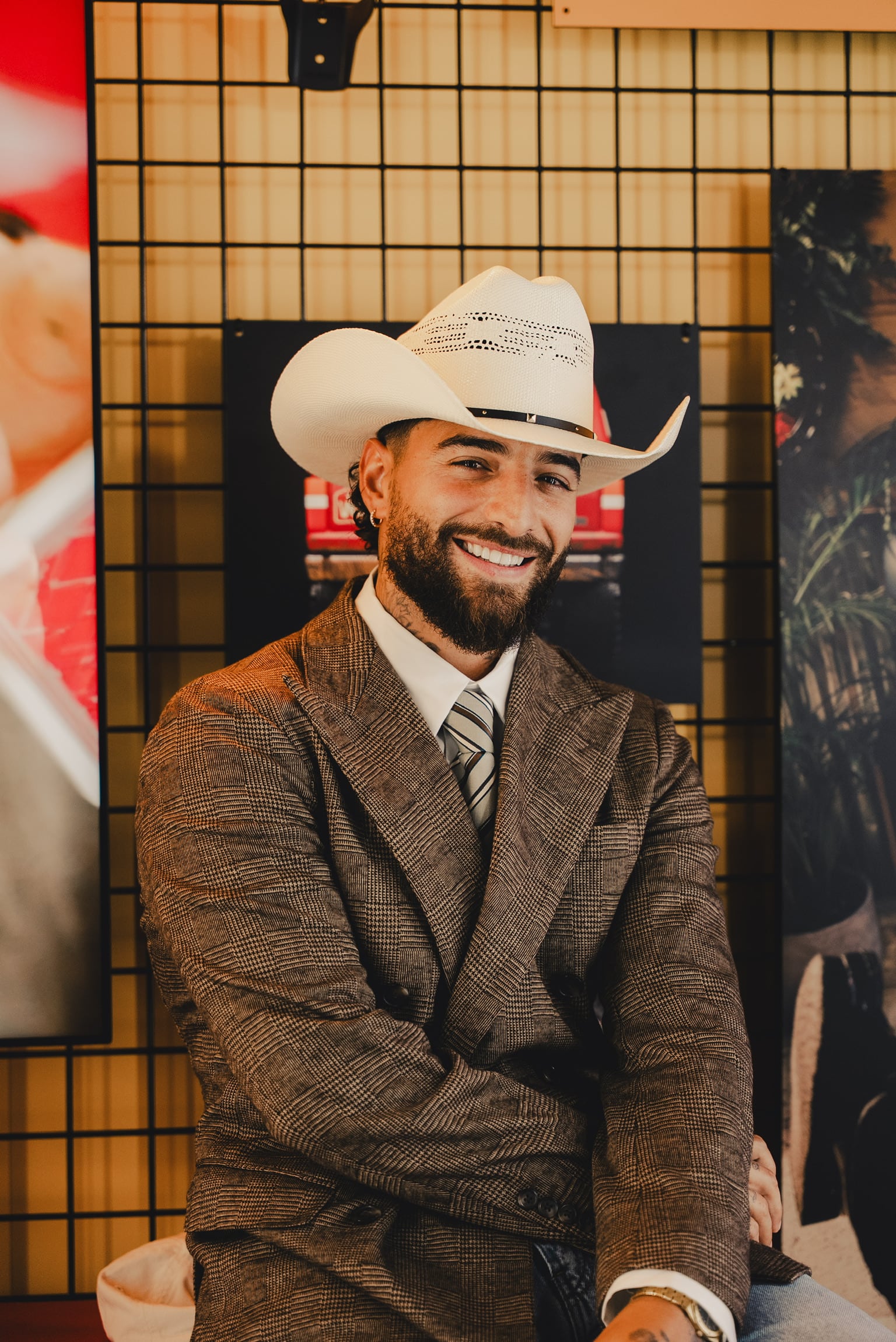 Maluma encabeza, junto a Supercar Blondie y Robert Lewandowski, la nueva plataforma de marca “Challenge Accepted” de Hot Wheels.