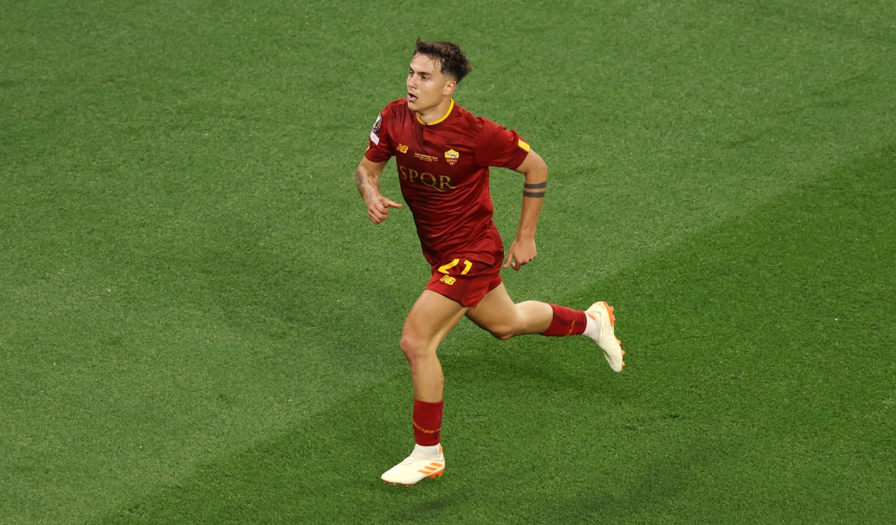Paulo Dybala dio vida a la ilusión de la Roma por conquistar la UEL.