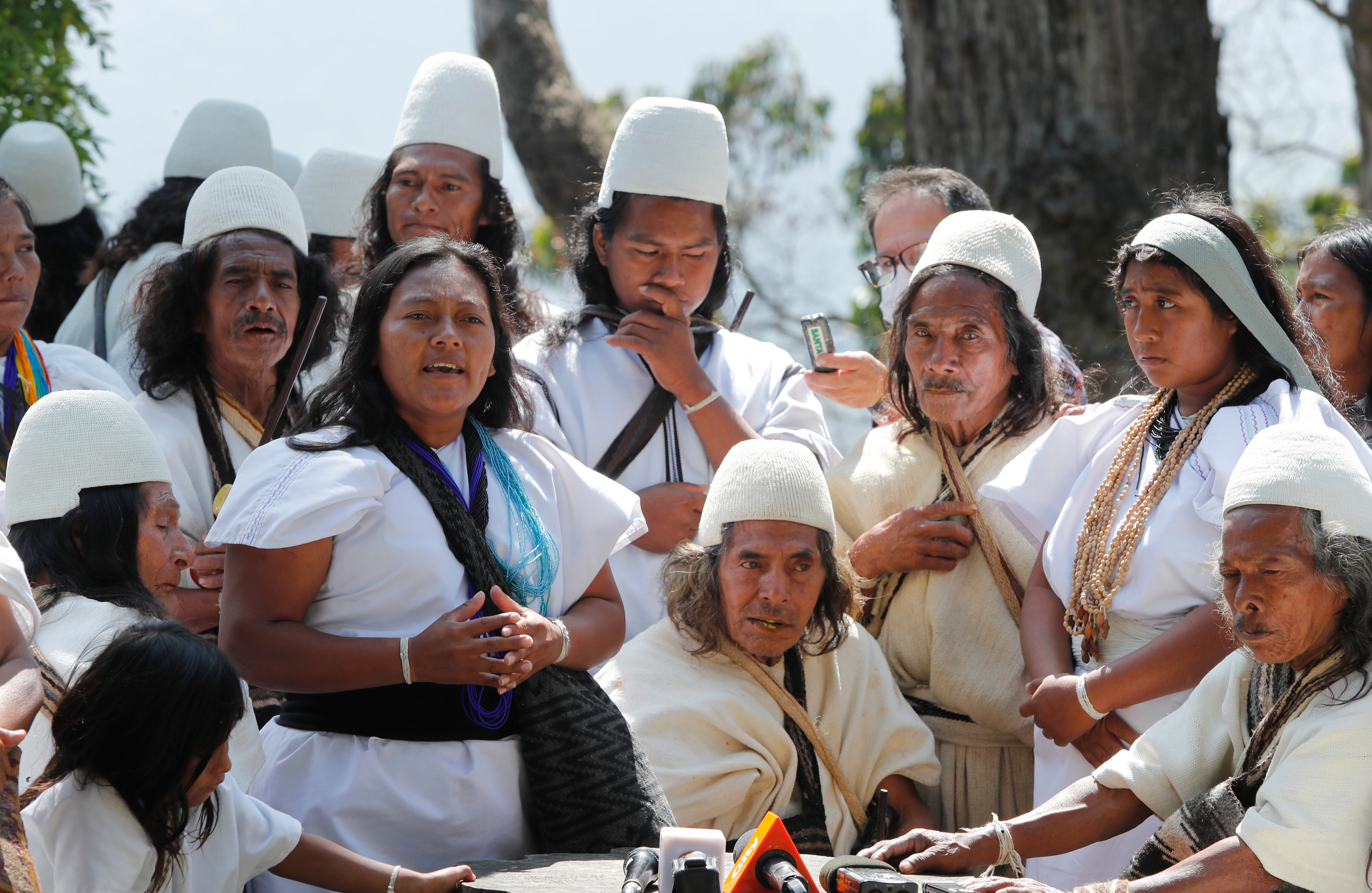 Indigenas Arhuacos en el Cerro de Monserrate
