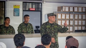 Ejército adelanta proceso de libreta militar con comunidades indígenas en el Cauca.