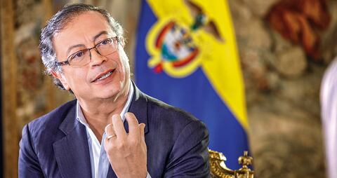 El presidente Gustavo Petro repudió la masacre del ELN y dijo que se están alejando cada día más del pueblo y de la paz de Colombia. La negociación seguirá, pero con condiciones.