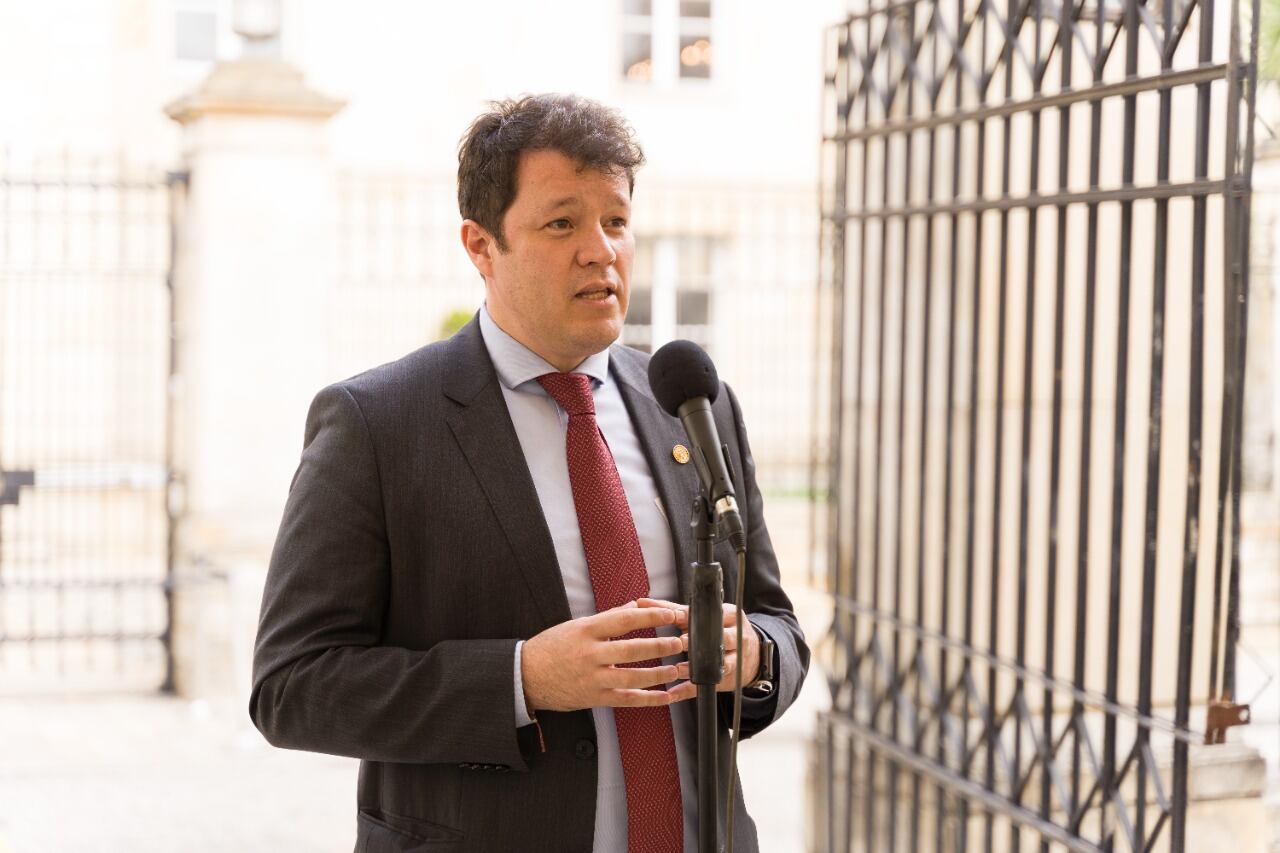 Víctor Muñoz director Administrativo de la Presidencia