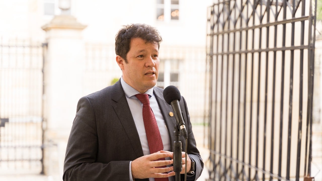 Víctor Muñoz director Administrativo de la Presidencia