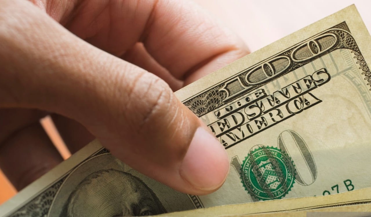 El precio del dólar sigue subiendo en Colombia