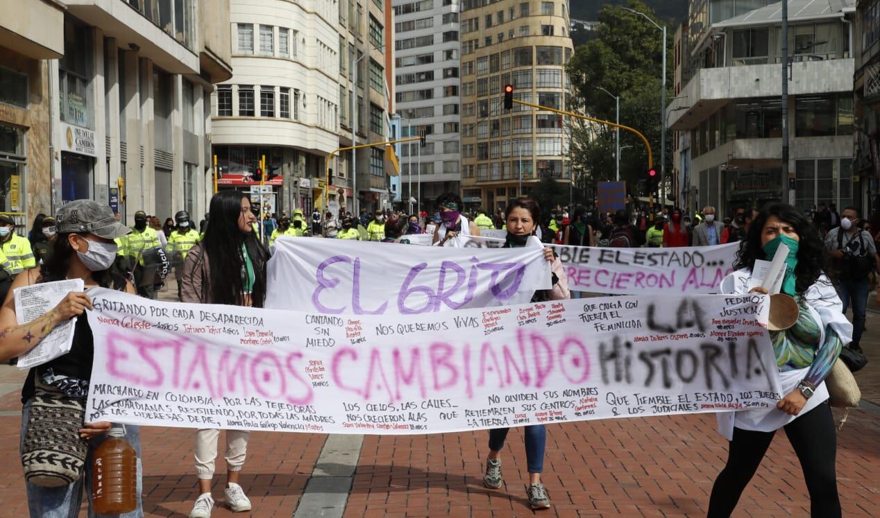 Día internacional de la No violencia contra la Mujer en la Jimenez con séptima