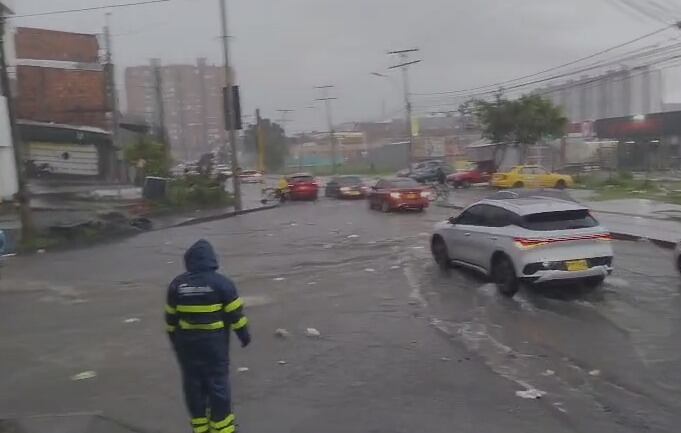 Fuertes lluvias en la tarde del domingo, 30 de noviembre, en Bogotá.