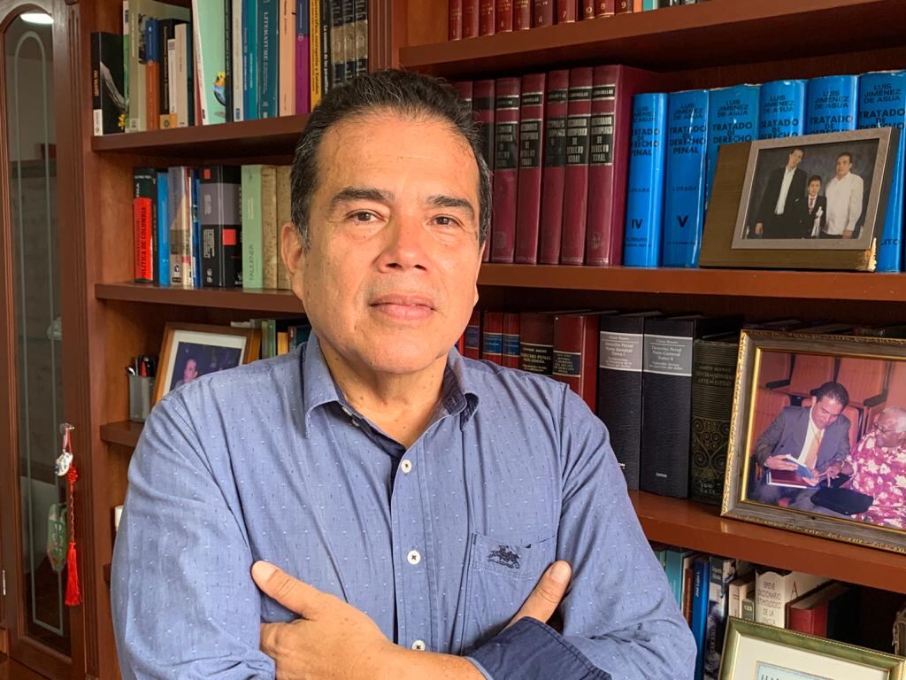 Elmer Montaña, abogado caleño y especialista en derecho penal y administrativo.