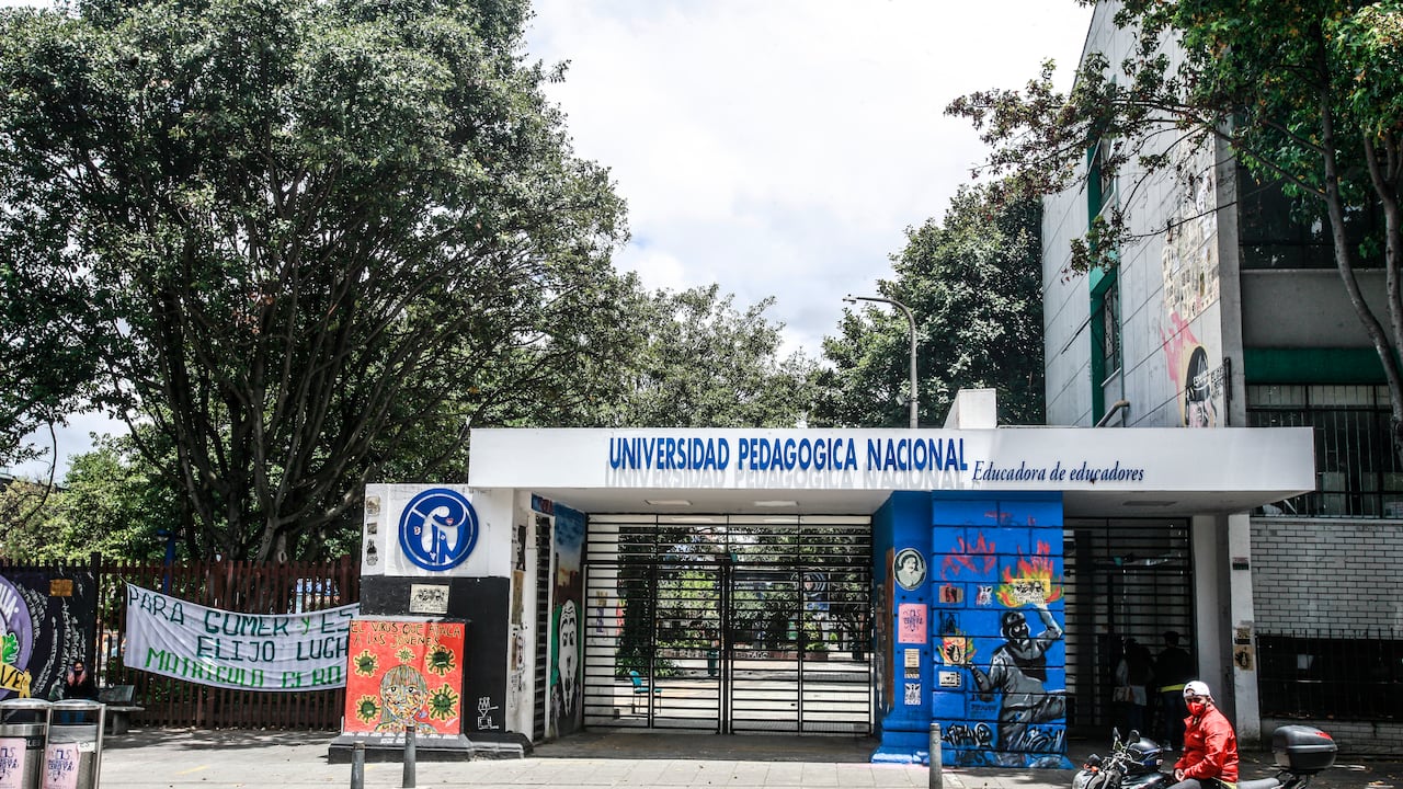 Universidad Pedagogica Nacional Fachada