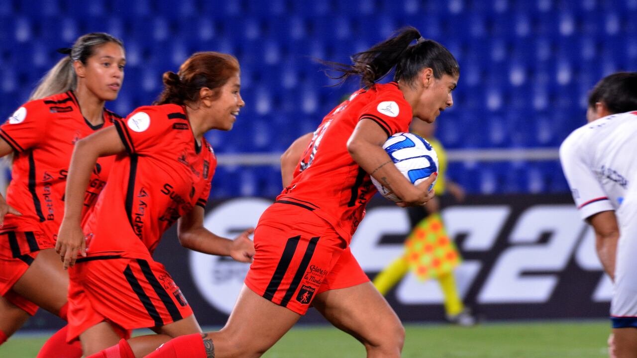 América de Cali goleó 4 a 0 a Nacional de Uruguay y se clasificó a los cuartos de final de la Copa Libertadores Femenina.