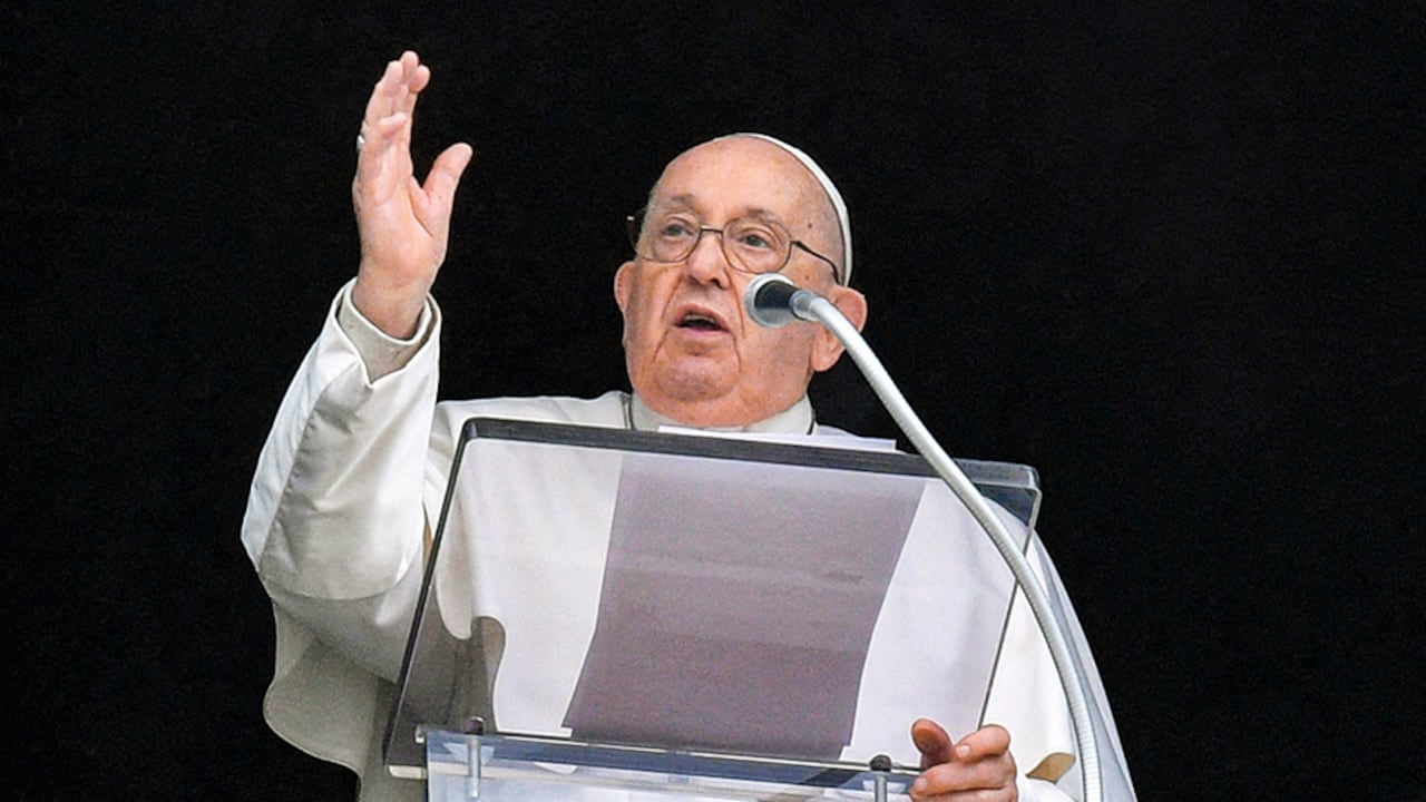 El pontificado de Francisco avanza hacia una nueva significación de los estándares establecidos años atrás en la Iglesia católica.