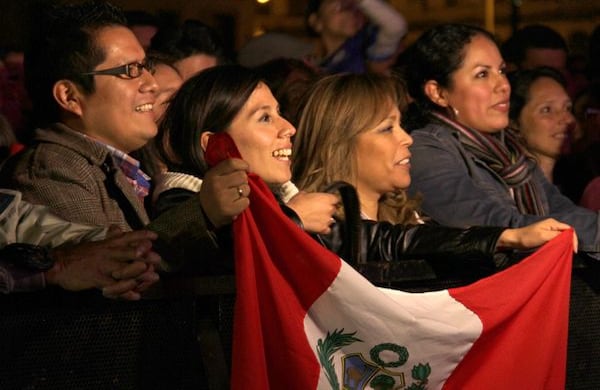 Inaguración de la XXVII Feria Internacional del Libro - FILBO  Peru Director Musical Edyy Sánchez 