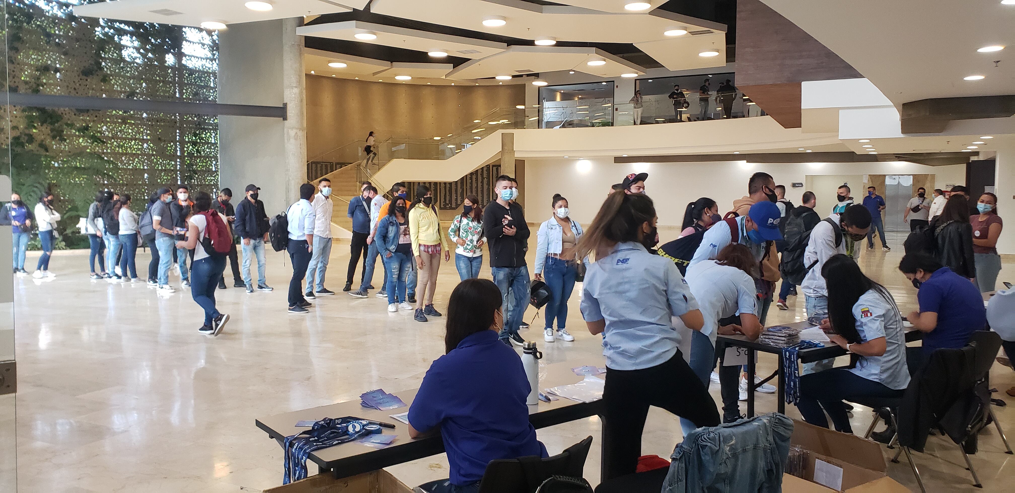 En un recinto ferial de la capital de Risaralda se llevó a cabo la convocatoria para el nuevo personal de PCP.