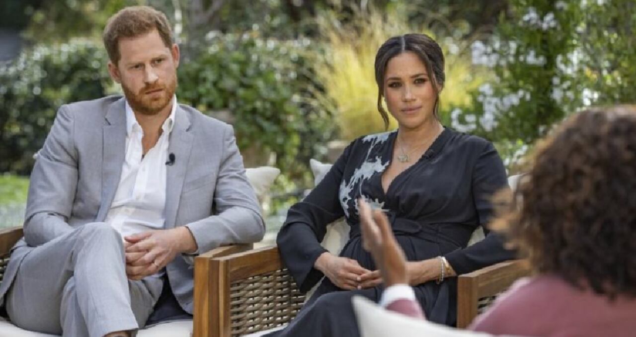 La entrevista de Oprah Winfrey con el duque y la duquesa de Sussex saldrá al aire el domingo en EE.UU y en Reino Unido un día después. BBC - HARPO PRODUCTIONS - JOE PUGLIESE