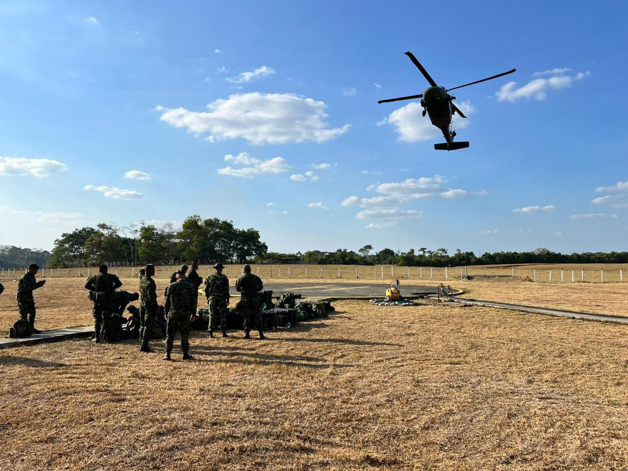 Buscan permitir el paso a las comunidades y transportadores que no se han podido movilizar por el paro minero