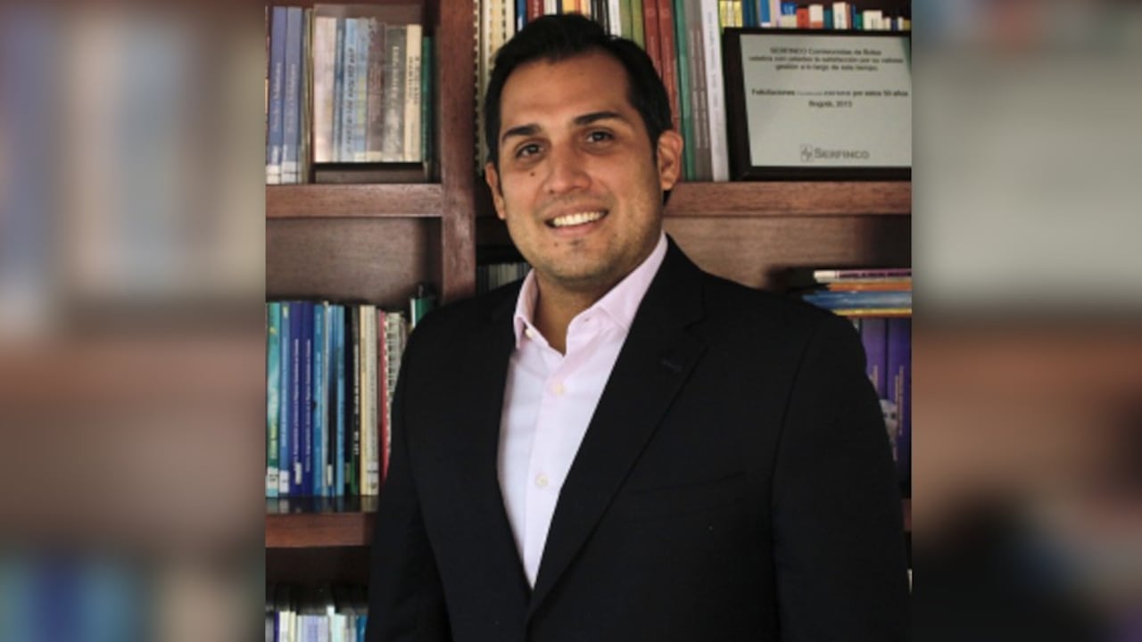 Juan Carlos Fernández, nuevo director de la Caja de la Vivienda Popular en Bogotá.