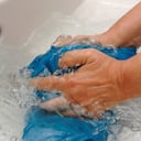 Así se debe lavar la ropa de lana.