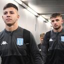 Parte del equipo de Racing llegando a Colombia para su duelo ante Nacional.