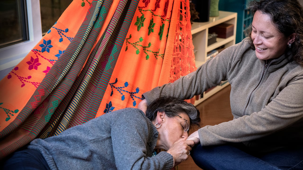 En su cuenta de TikTok, la congresista reveló cómo se conoció con la alcaldesa de Bogotá.