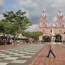 Buga es uno de los destinos cerca a Cali que vale la pena visitar.