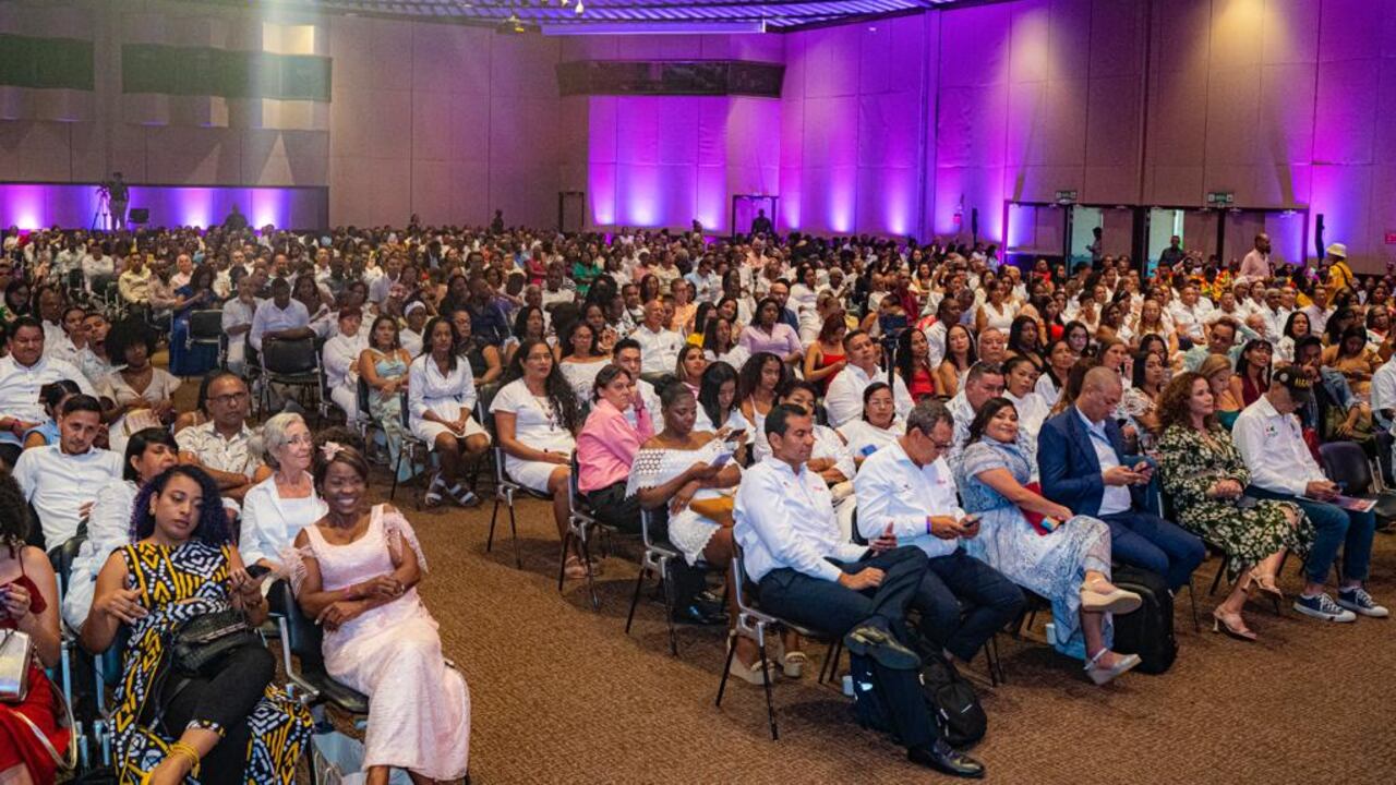 Las organizaciones comunales fueron formadas por las universidades De Los Andes y San Buenaventura, a instancia del gobierno distrital de Cartagena.