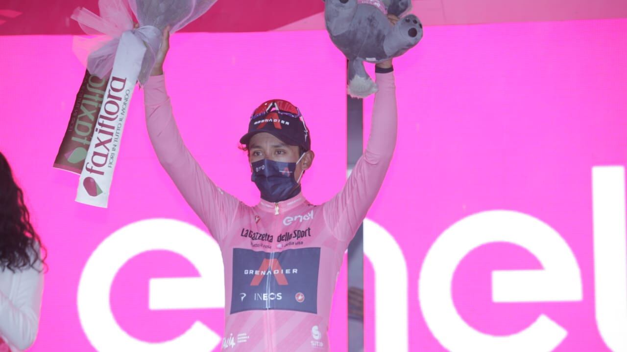 Egan Bernal lider del Giro