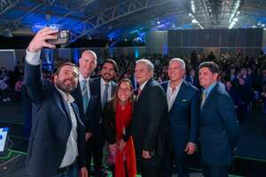 Carlos Fernando Galán, alcalde de Bogotá, presenta 'Bogotá Científica'.