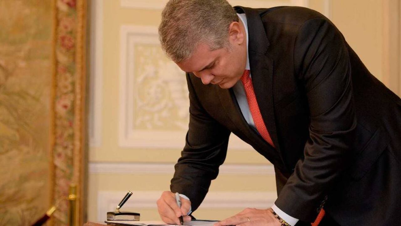 El presidente Duque firmó este martes leyes relacionadas con la juventud y la niñez.