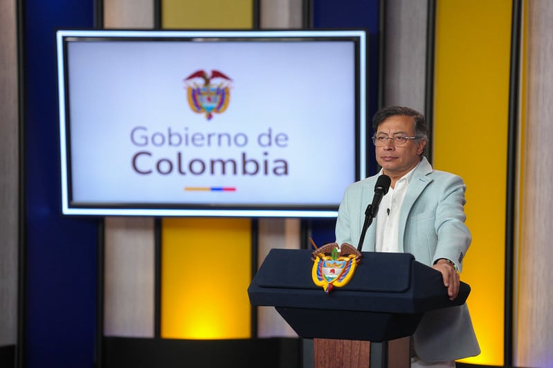 En alocución presidencial, Petro salió en defensa de la reforma tributaria.
