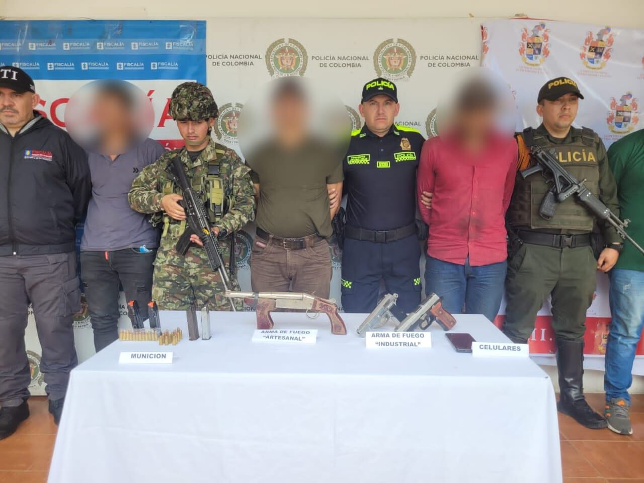 Presuntos integrantes de la estructura Ismael Ruíz de las disidencias de las Farc.