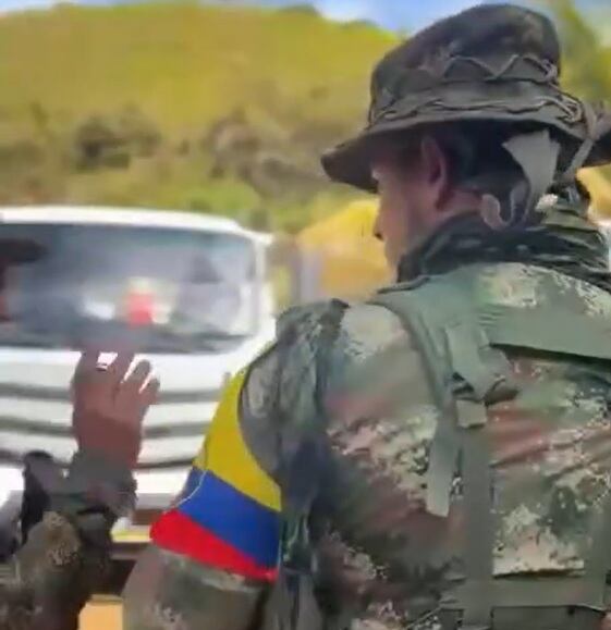 Las disidencias de las Farc ahora se enfrentan al Ejército en los municipios de El Patía, Argelia y El Tambo, donde se adelanta la denominada operación Perseo.