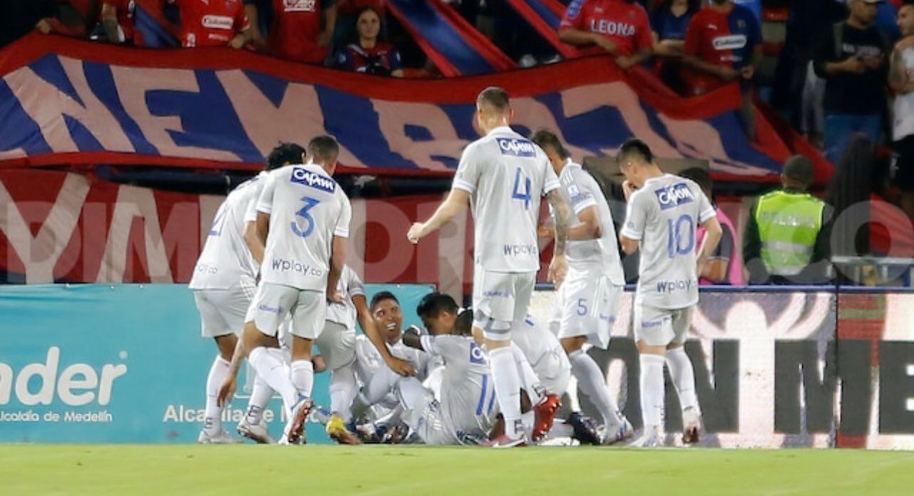 Millonarios venció al Medellín en el Atanasio Girardot por la semifinal ida de la Copa Betplay. Foto: Dimayor.